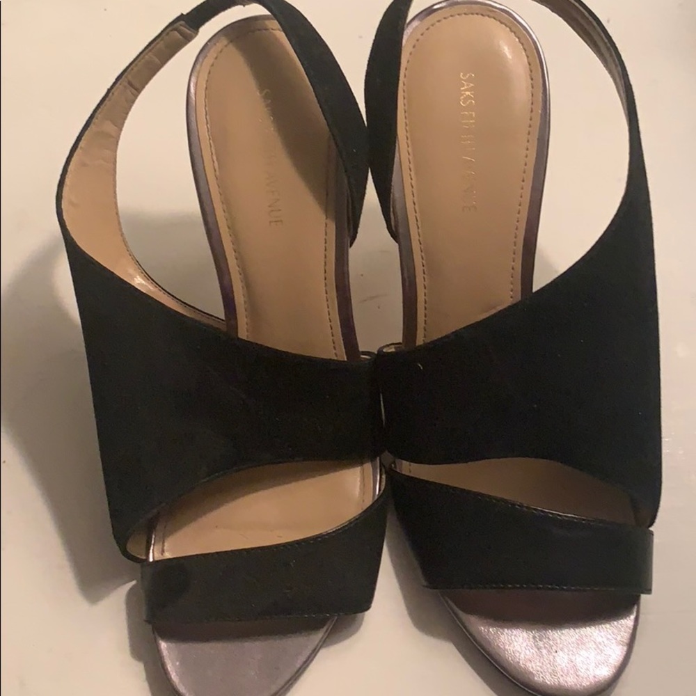 Black heel